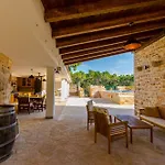 Villa Fortuna Basina